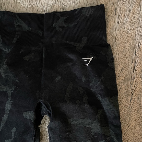 Gymshark camo seamless leggings - Picture 2 of 4